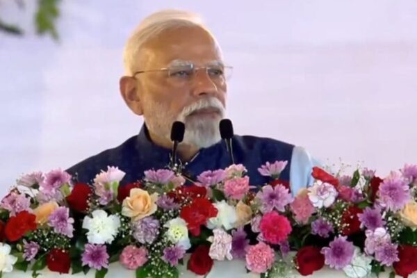 पीएम नरेंद्र मोदी ने द्वारका एक्सप्रेसवे और अर्बन एक्सटेंशन रोड-2 का उद्घाटन किया।